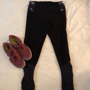 Black Leggings with Navy Camo Accent